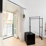 Toto 1 Room